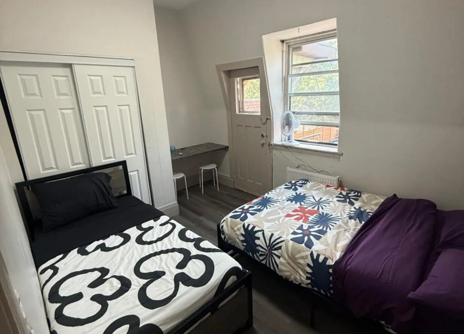 King-Queen Walk-In Residence - Walk To Cn Tower,Subway,Concerts,Pubs,Parking Toronto 0*,  Canada
